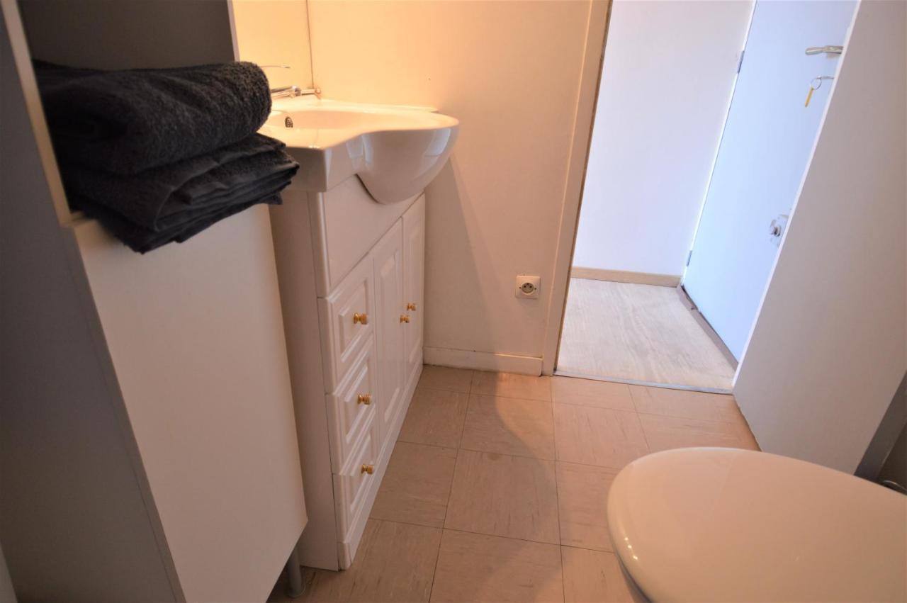 Ferienwohnung Studio Avec Chambre - Balcon Et A 20M De La Mer Courseulles-sur-Mer Exterior foto